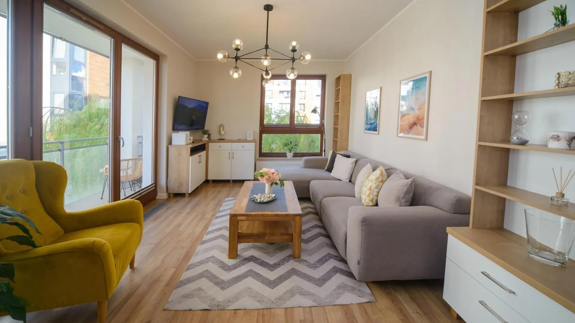 アパート Maya'S Flats & Resorts 81 - 3 Rooms Flat In Garnizon グダニスク